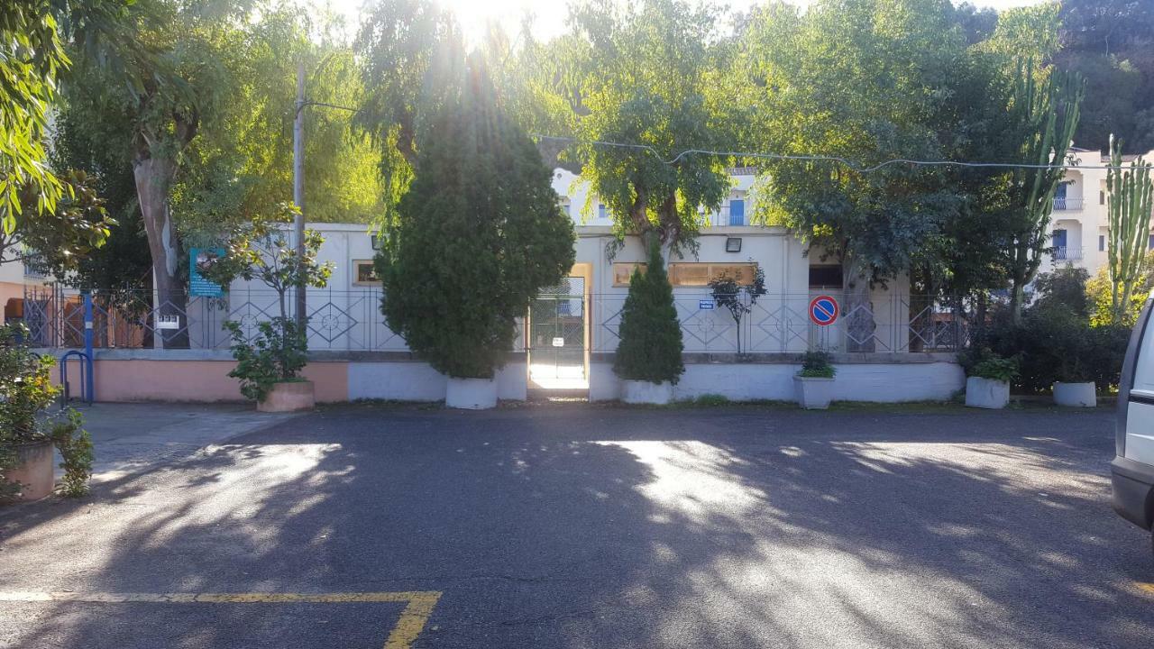 Residenza Burmaria Free Parking Panzió Tropea Kültér fotó