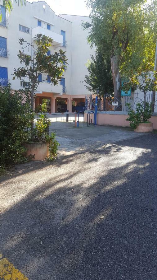 Residenza Burmaria Free Parking Panzió Tropea Kültér fotó
